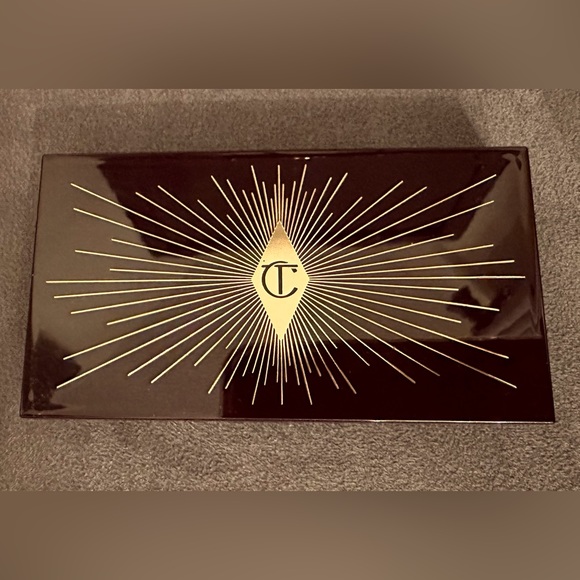 Charlotte Tilbury Gold Bar Palette - Picture 2 of 3